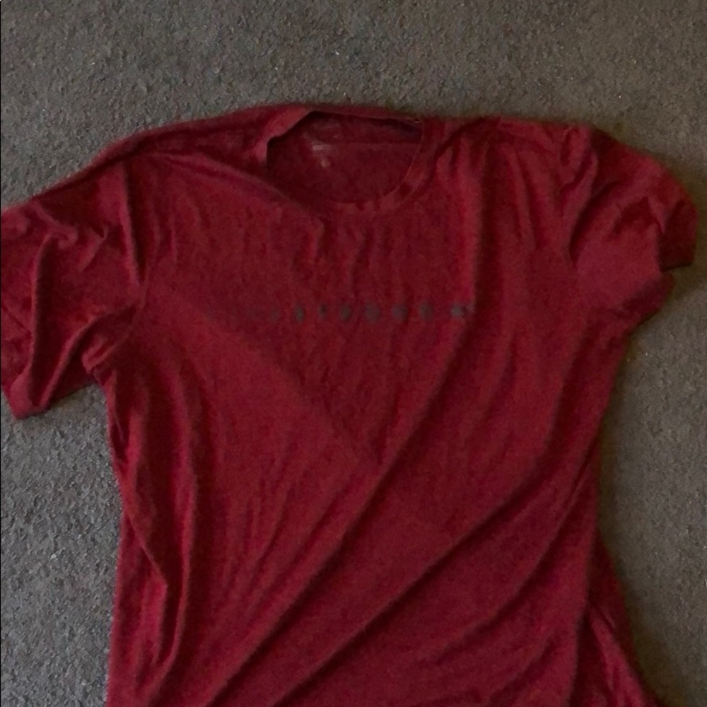T shirt size L